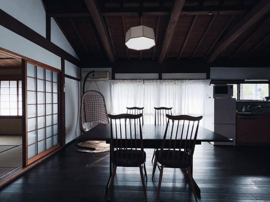 Apartament ひねもす101:宇野駅から車で5分 直島へ 最大8名様 古民家 Tamana Zewnętrze zdjęcie